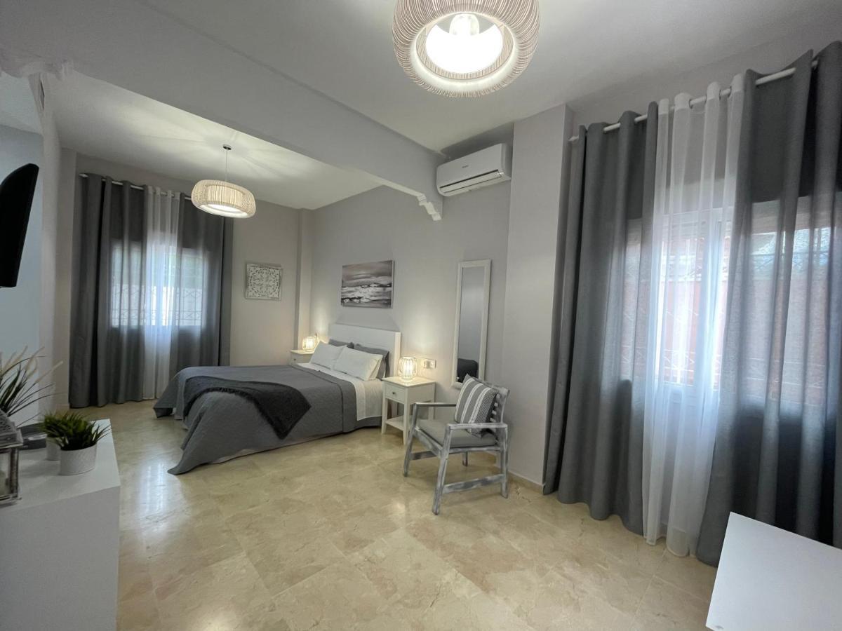 Villa Triana Sewilla Zewnętrze zdjęcie