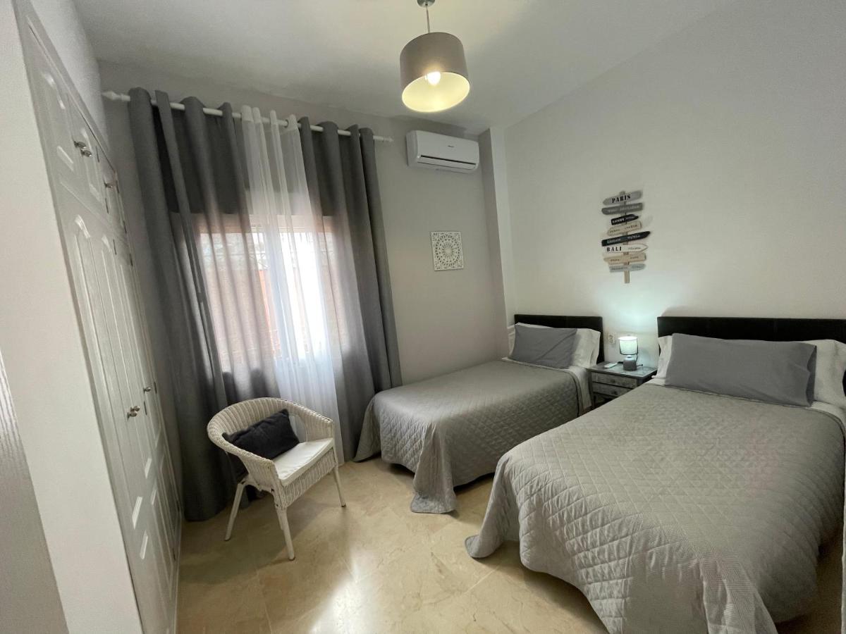 Villa Triana Sewilla Zewnętrze zdjęcie