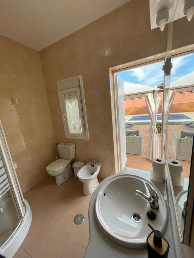 Villa Triana Sewilla Zewnętrze zdjęcie